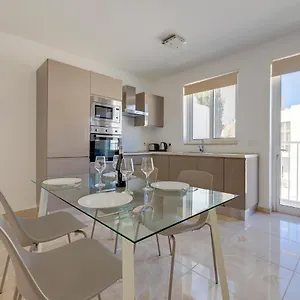 Modern 2br In St Julian's Appartamento
